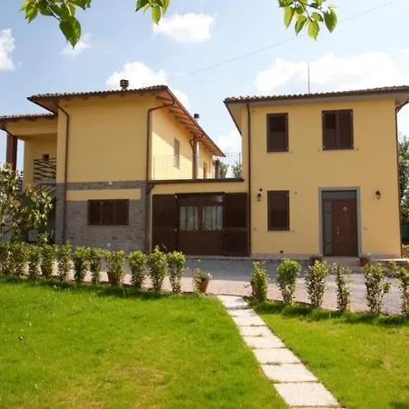 Holiday home Papa Giuseppe La Colombaia