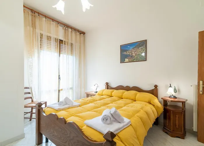 Holiday home Papa Giuseppe La Colombaia